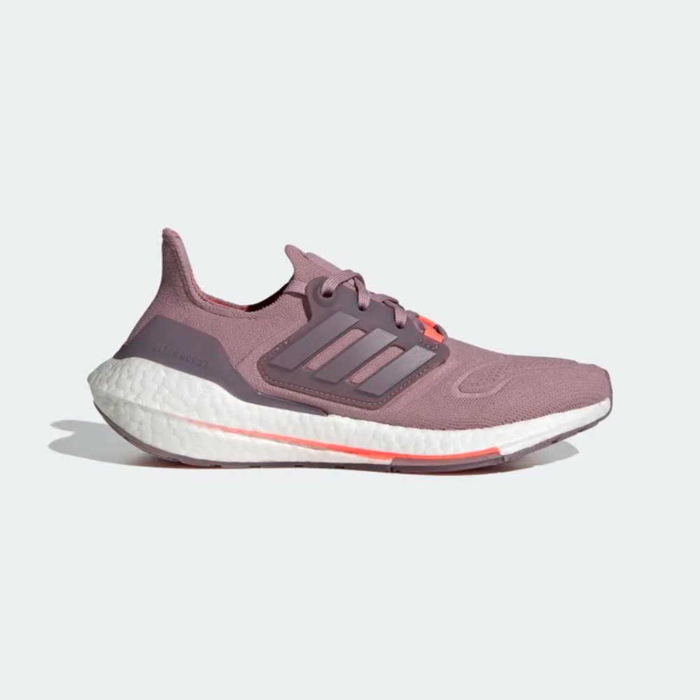 [NEW] Women's Adidas UltraBOOST 22 Shoes‎ GX5588